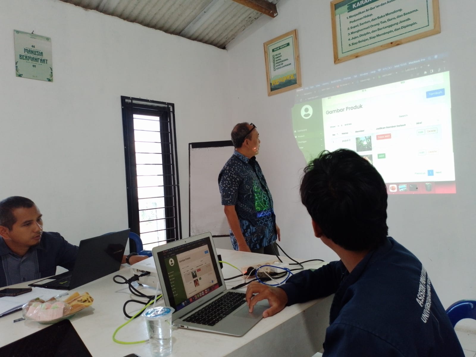 Meeting_Persiapan_Launching_Toko_Online_PT__Tani_Retail_Indonesia.jpeg