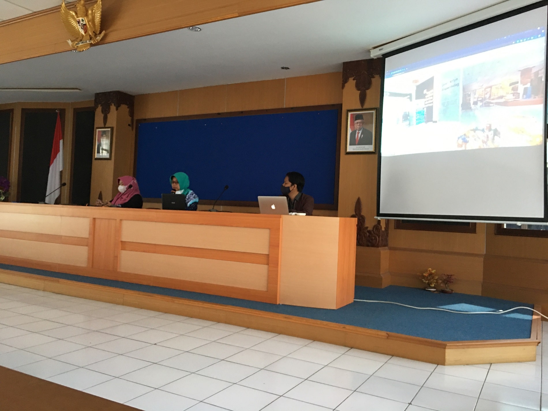 Sosialisasi_Kegiatan_Kepada_IKM.JPG